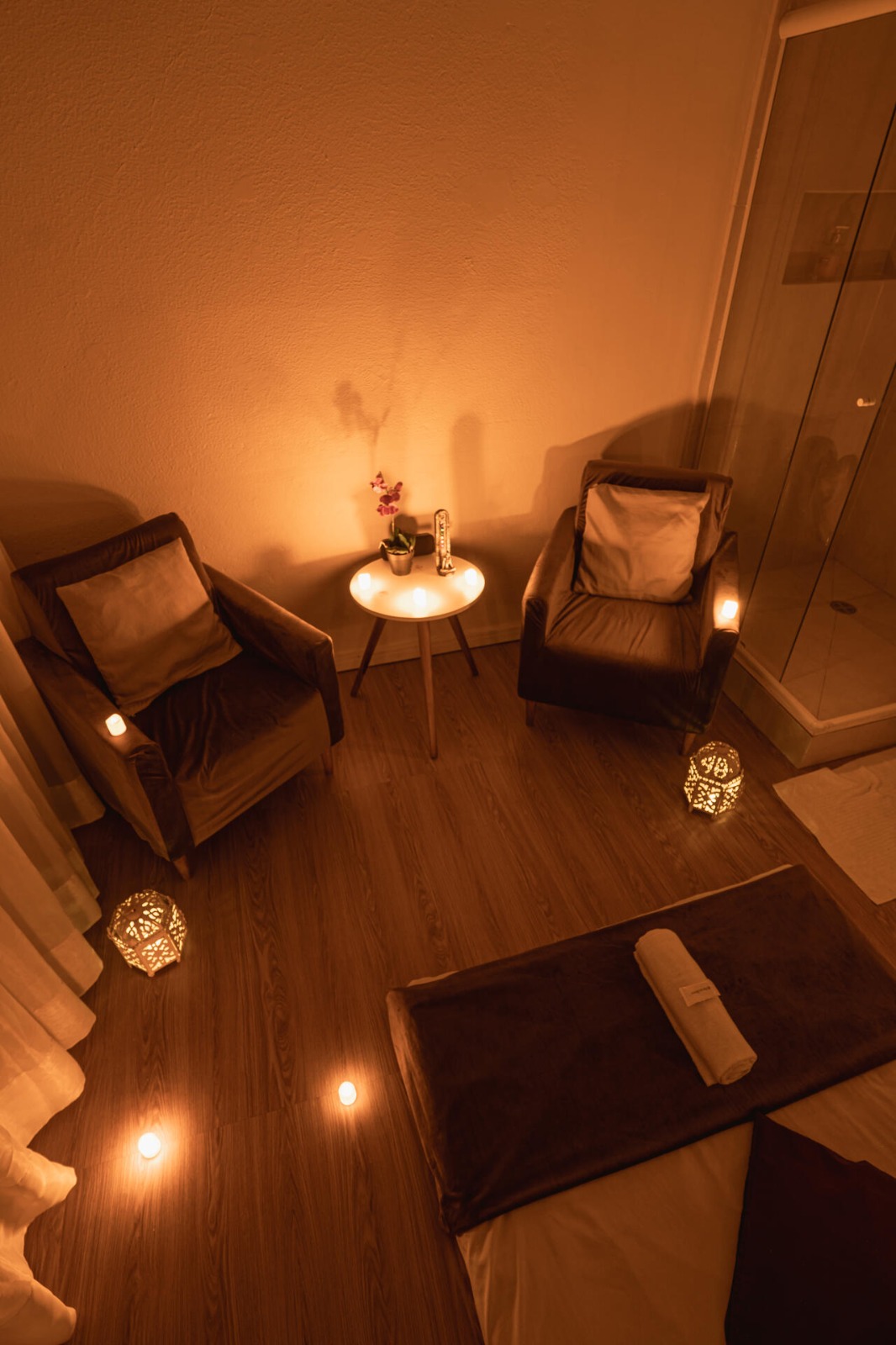 Iluminação e decoração da Sala 4